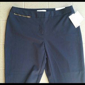 NWT Size 6 Ellen Tracy Navy Blue Slim Ankle Pants